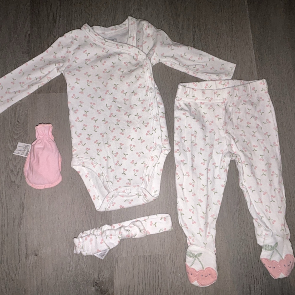 Bundle of 9 Baby girl sleepers